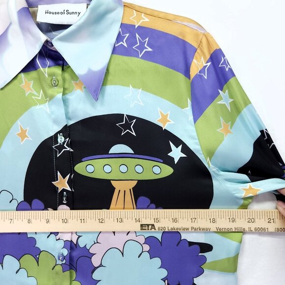 House Of Sunny Nice To Meet You Shirt Womens Size 2 Satin Graphic Button Front - Picture 12 of 16